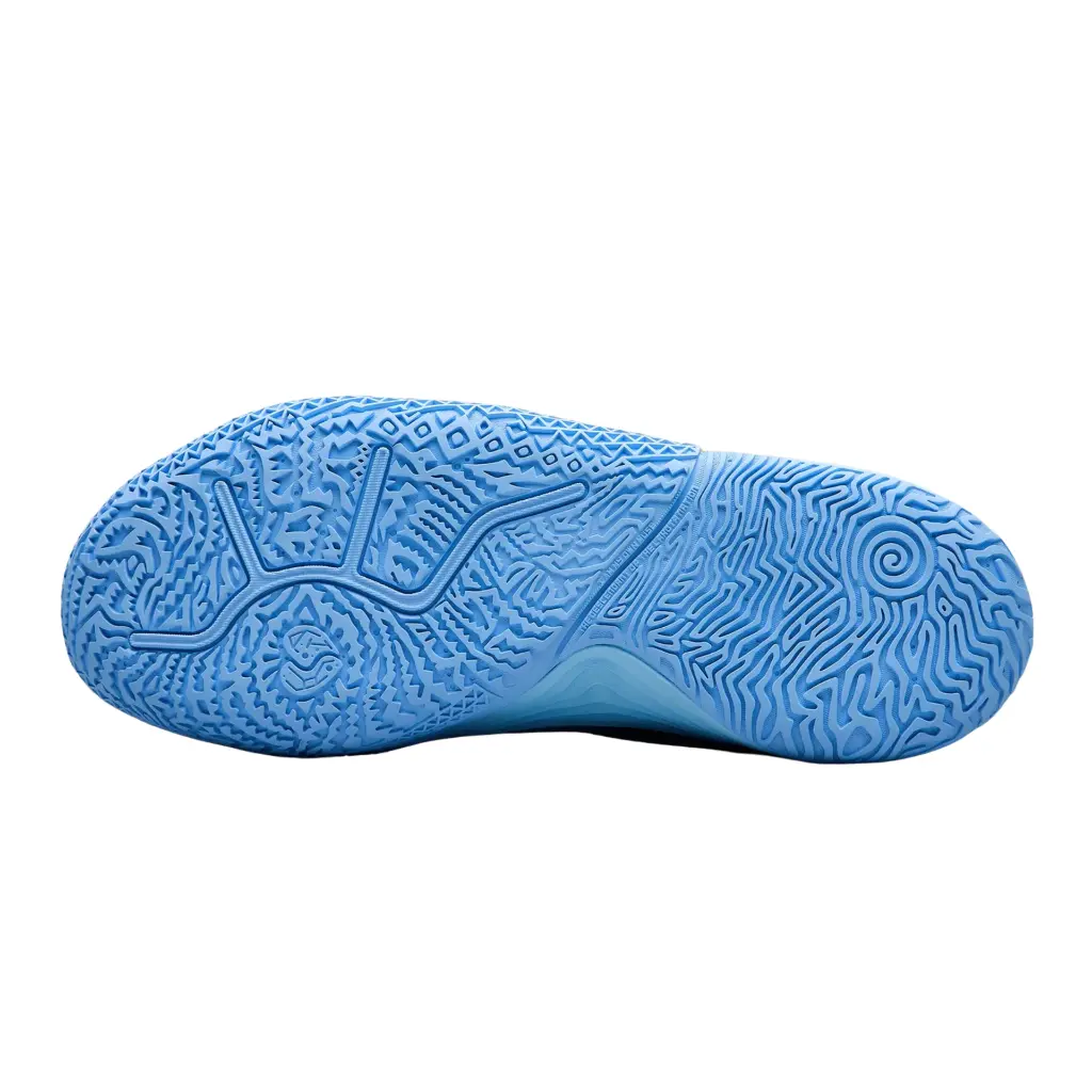 812541111-6 . 1.webp