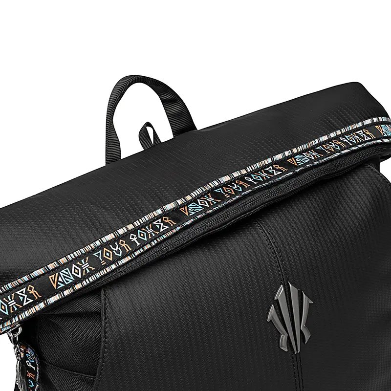 892541152-1 (5).webp