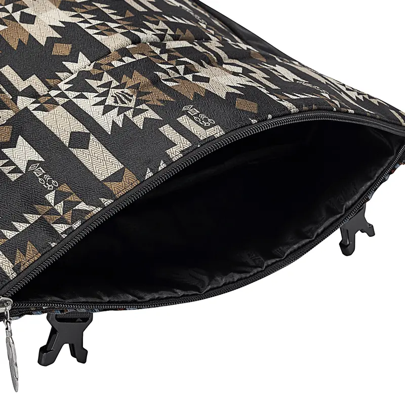 892541153-2 (4).webp