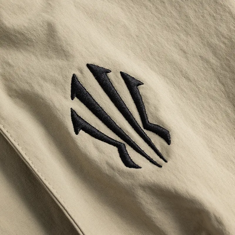 872611501-3 (5).webp