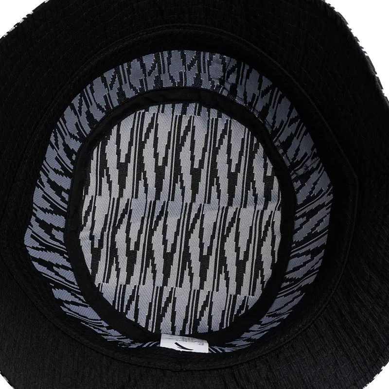 892611282-1 (5).webp