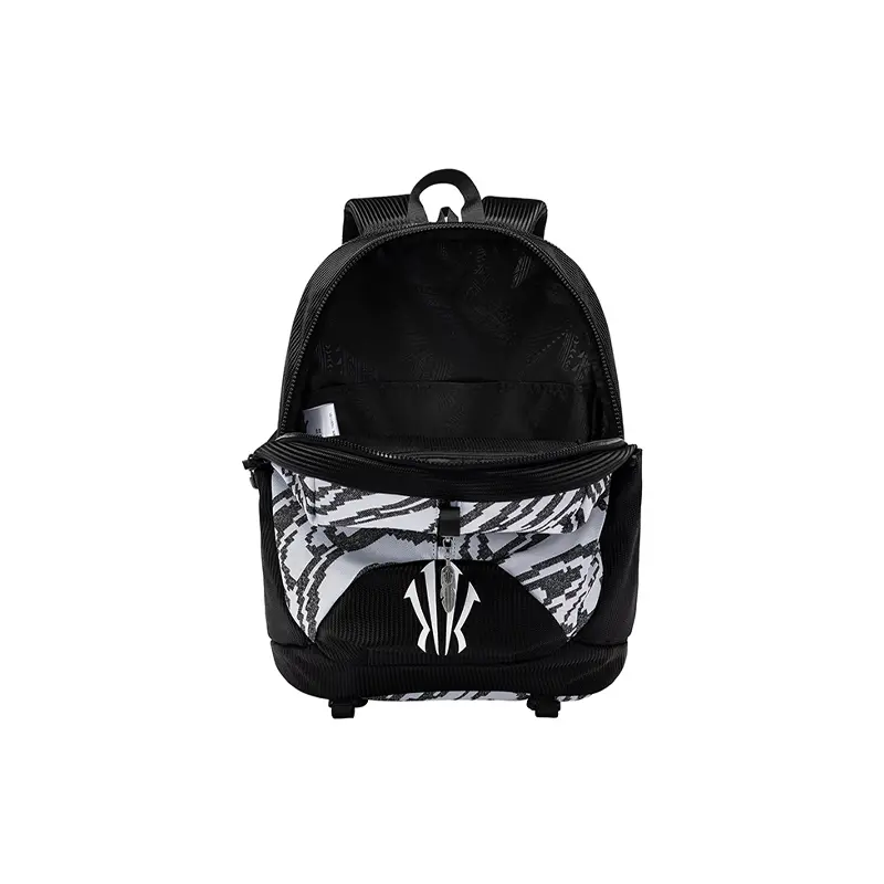 892611151-4 (5).webp