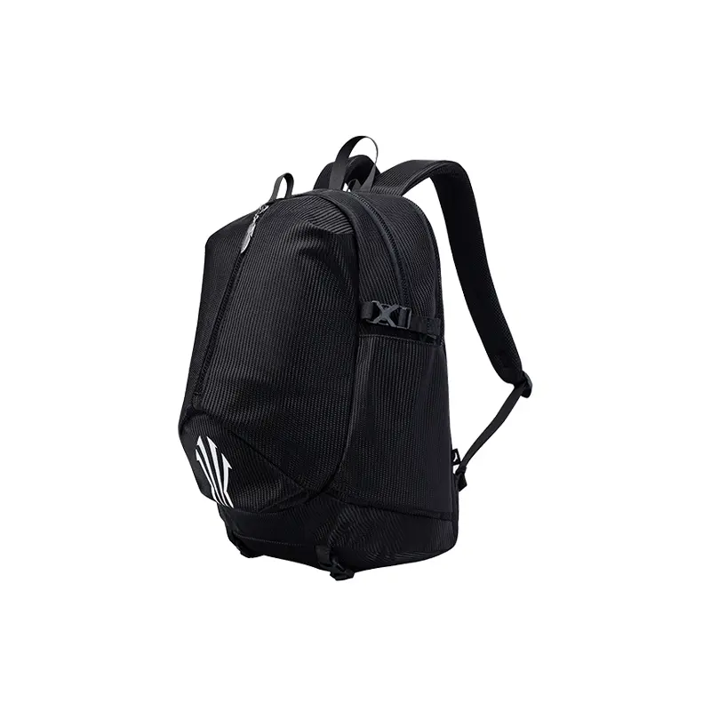 892611151-1 (2).webp