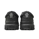 812611803-2 (3).webp